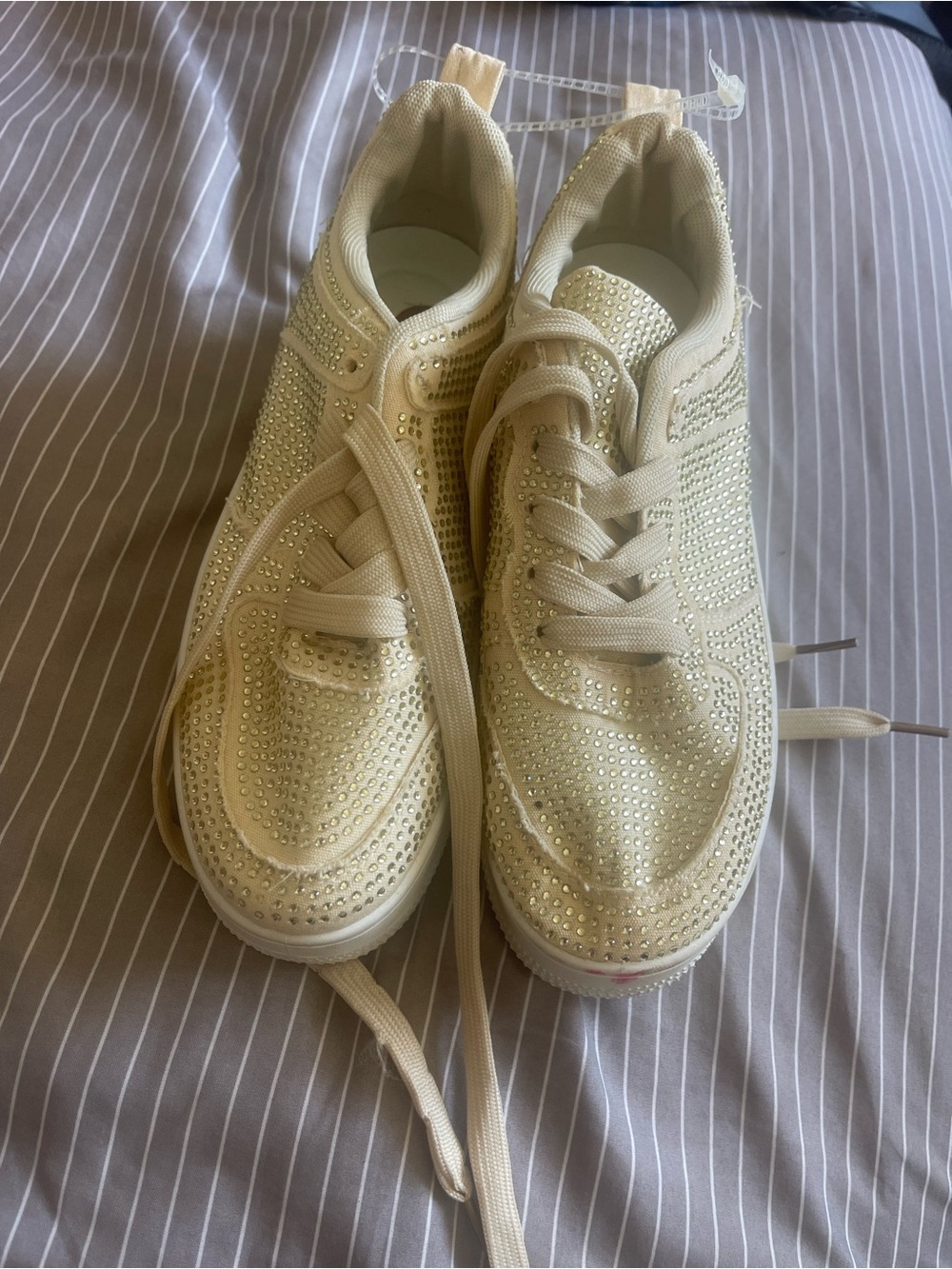 TOP Moda Ivory Rhinestone Lace-Up Sneakers